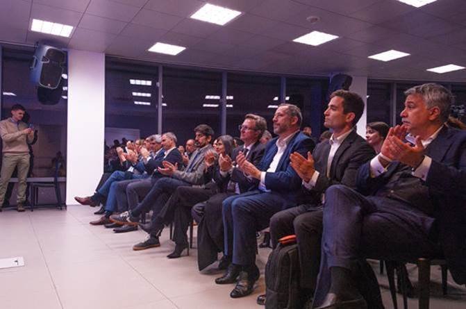 Antel conectará 100 pueblos