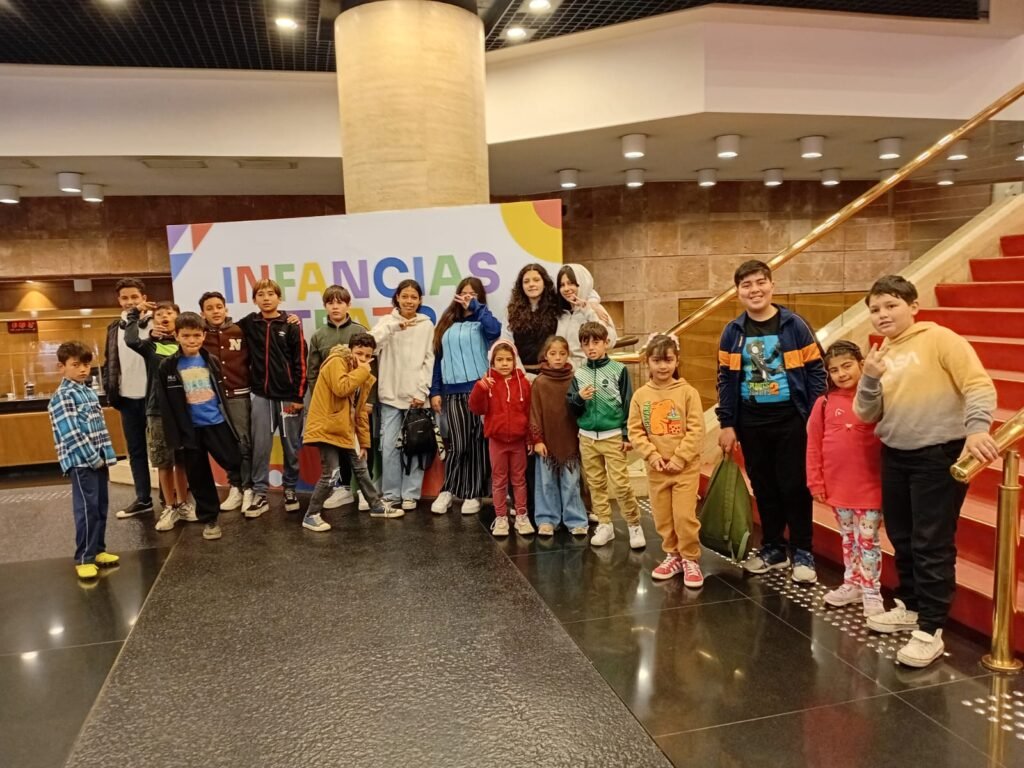 NIÑOS DE CIUDAD