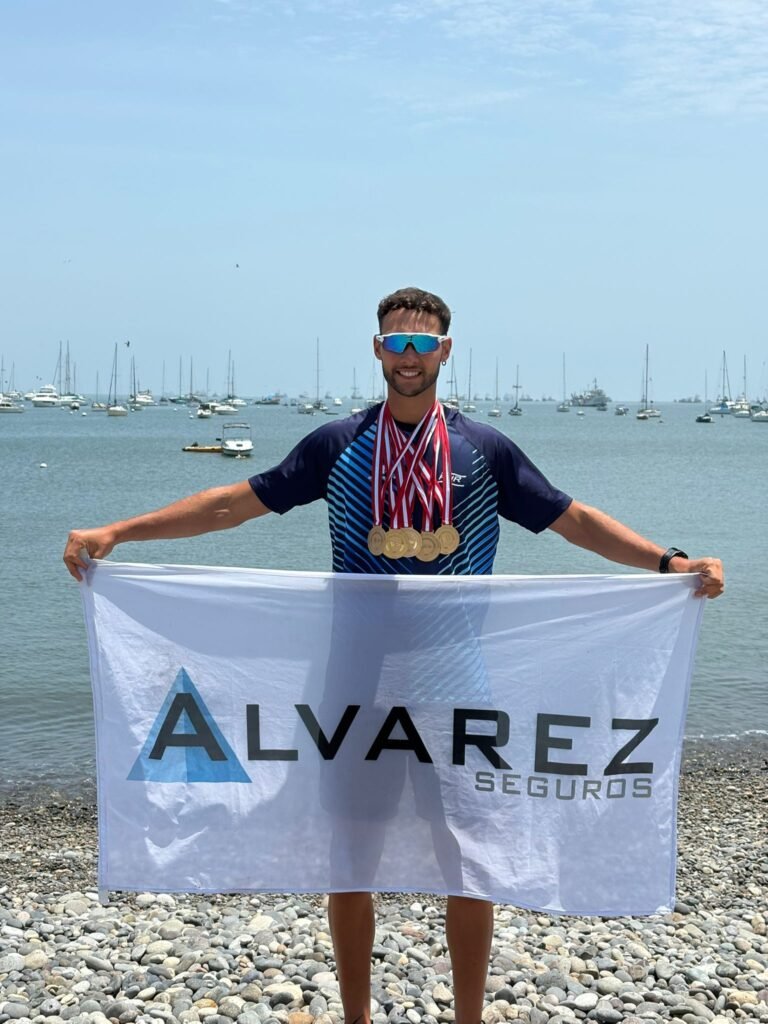 Luciano García Campeón Nacional de remo en Perú